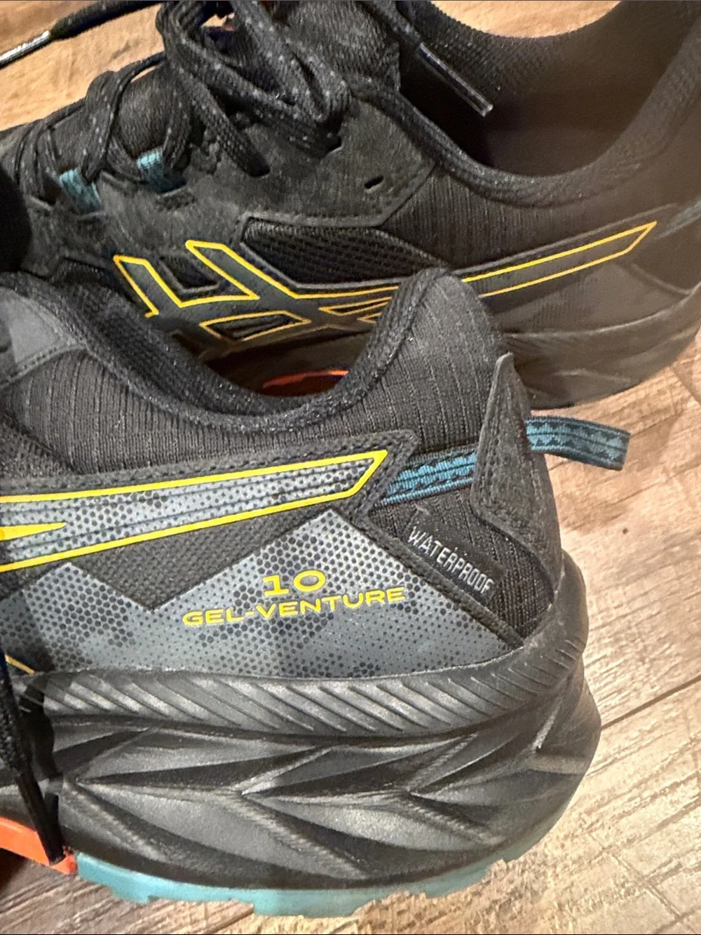 ASICS Black Athletic Trail Shoes with Yellow and Orange Accents Gel-venture - Picture 4 of 4